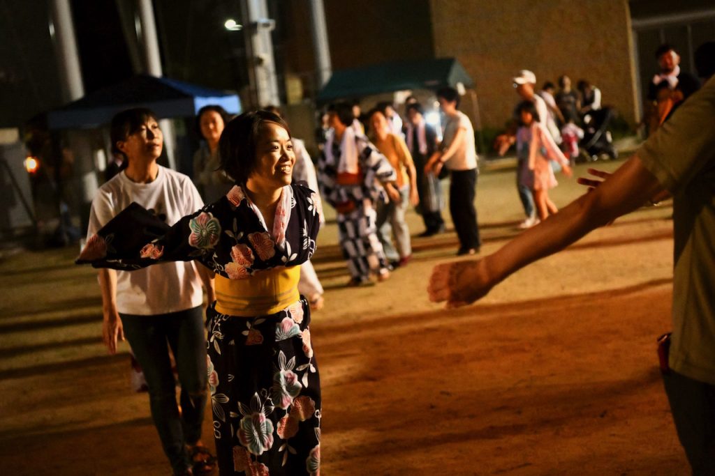 地域の盆踊りで締めくくる夏
