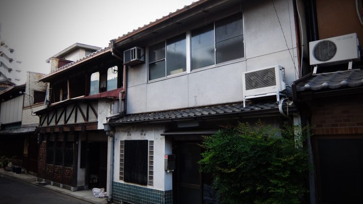 <京都>町屋再生・カフェー建築の、その前のかけら